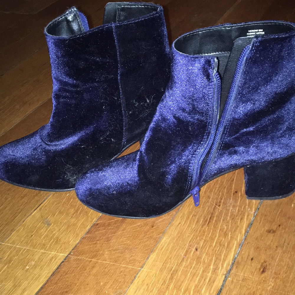 Steve Madden Booties